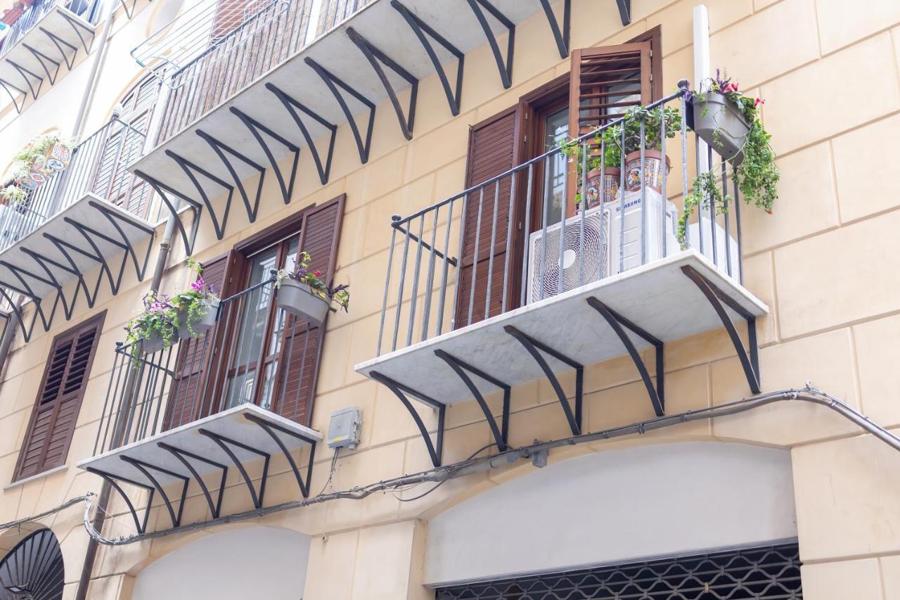 Ai Bottonai Casa 23 Apartment Palermo Bagian luar foto
